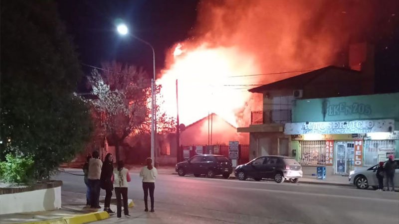 Ex novia le habra prendido fuego la casa porque joven termin con la relacin.