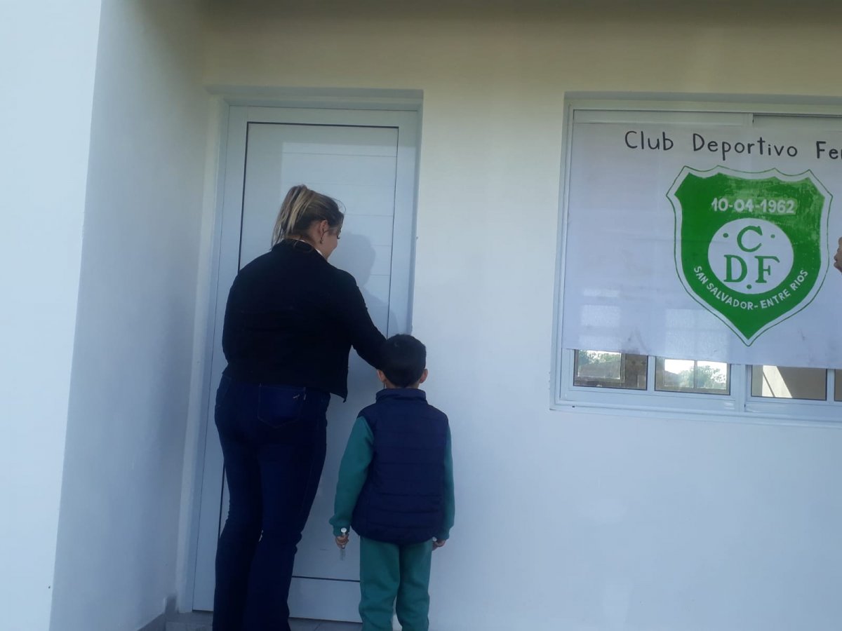 Se entreg la vivienda del Club Ferro.