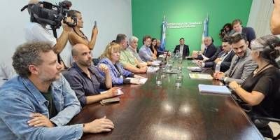 El gobierno present una nueva oferta salarial para los docentes.