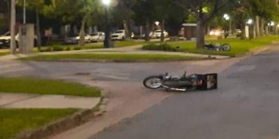 Un hombre  falleci al chocar dos  motos.