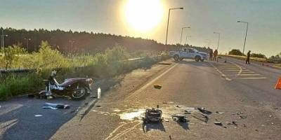 Una motociclista falleci tras chocar contra un auto en el acceso a La Criolla