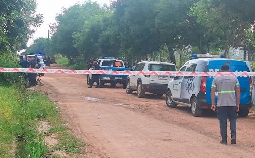 Homicidio por presunto robo de coca铆na: detuvieron a una mujer en Col贸n Homicidio por presunto robo de coca铆na: detuvieron a una mujer en Col贸n
