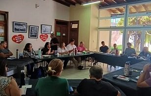 Agmer endurece su postura: rechazo a la reforma previsional y fuertes críticas a la política salarial. Agmer endurece su postura: rechazo a la reforma previsional y fuertes críticas a la política salarial.