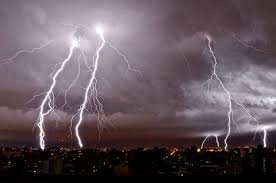 Rige un alerta por tormentas para este martes. Rige un alerta por tormentas para este martes.