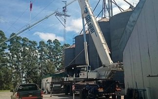 La Cooperativa Arroceros de Villa Elisa apuesta a la innovaci贸n y moderniza su planta industrial. La Cooperativa Arroceros de Villa Elisa apuesta a la innovaci贸n y moderniza su planta industrial.