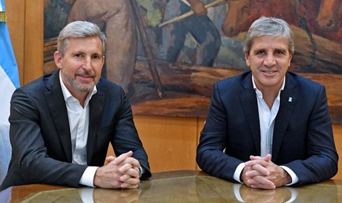 El gobernador Frigerio se reuni贸 con Caputo y analizaron la situaci贸n de la autov铆a 18. El gobernador Frigerio se reuni贸 con Caputo y analizaron la situaci贸n de la autov铆a 18.