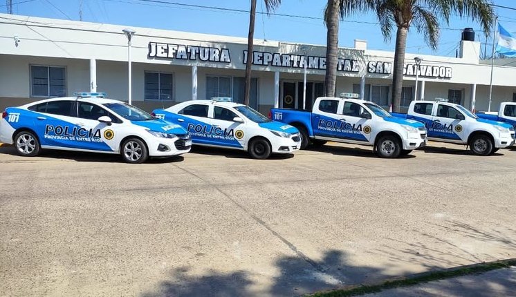 Accidente laboral: le quedó atrapada la mano en una máquina trituradora de alimentos. Accidente laboral: le quedó atrapada la mano en una máquina trituradora de alimentos.