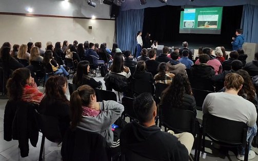 Se realiz贸 una jornada de prevenci贸n y concientizaci贸n sobre zoonosis. Se realiz贸 una jornada de prevenci贸n y concientizaci贸n sobre zoonosis.