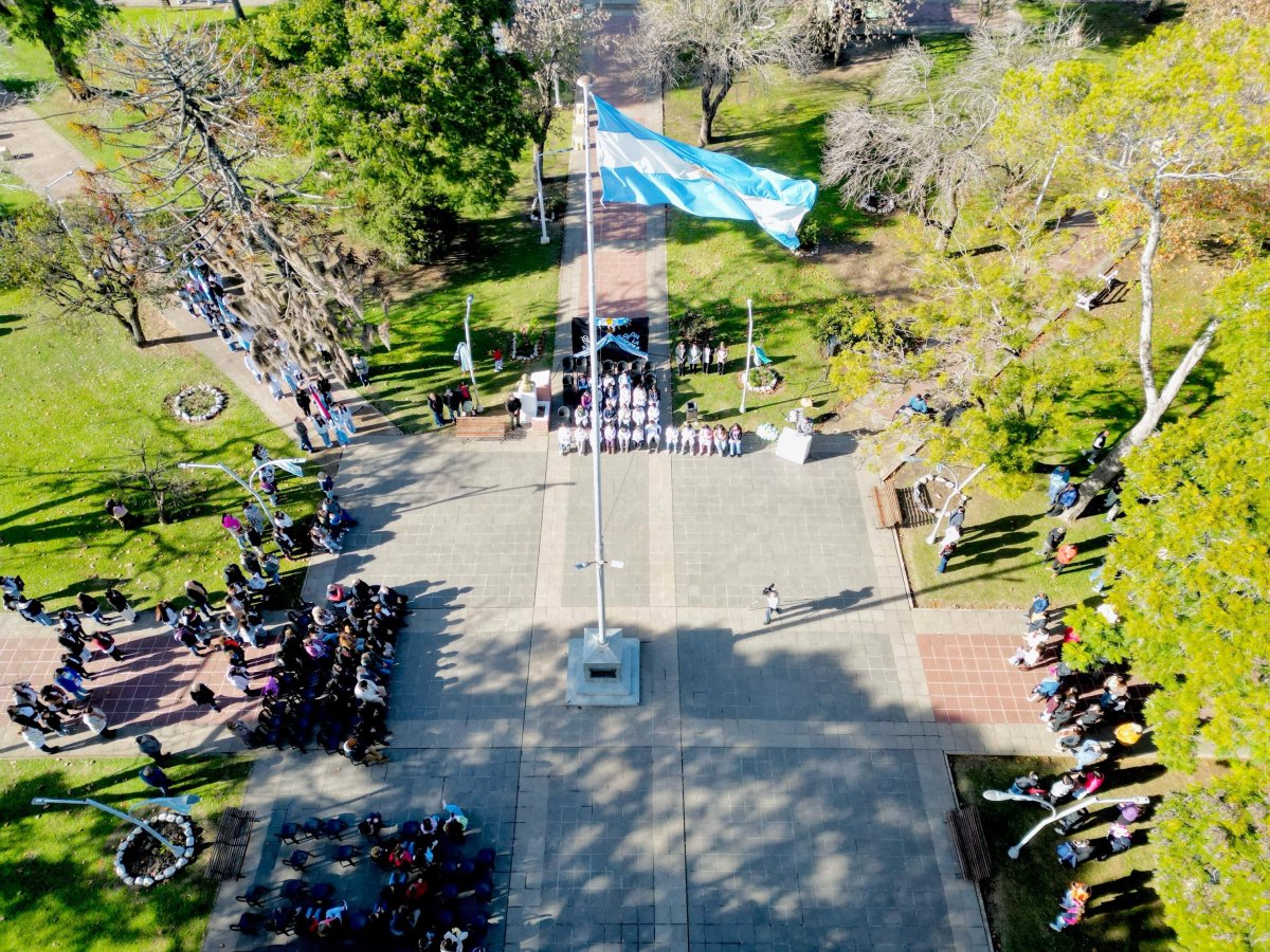 Gral. Campos celebro el Día de la Bandera. Gral. Campos celebro el Día de la Bandera.