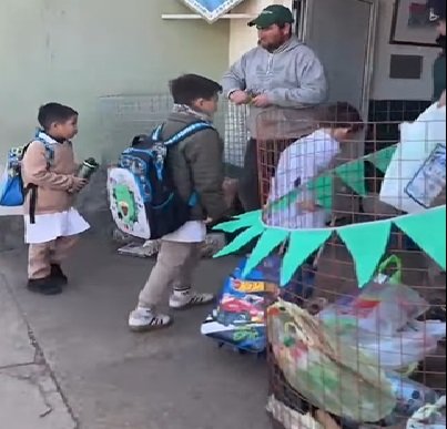 El Programa de Gesti贸n de Residuos visit贸 la Escuela N.掳 113. El Programa de Gesti贸n de Residuos visit贸 la Escuela N.掳 113.