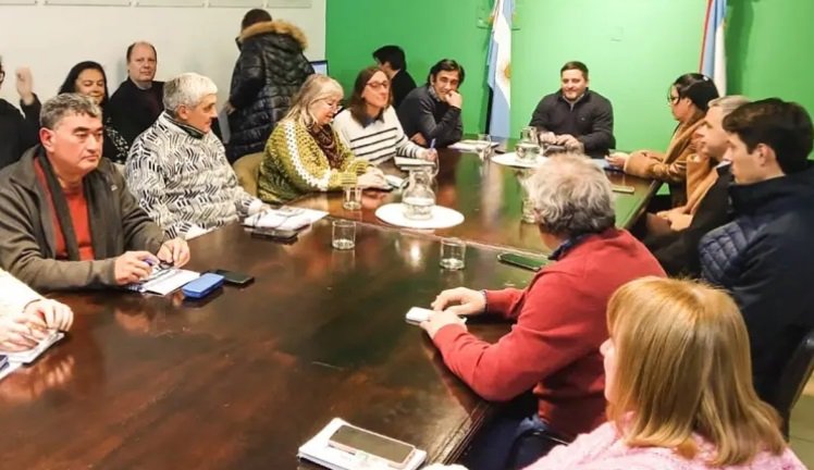Esta tarde se reanuda la paritaria salarial docente Esta tarde se reanuda la paritaria salarial docente