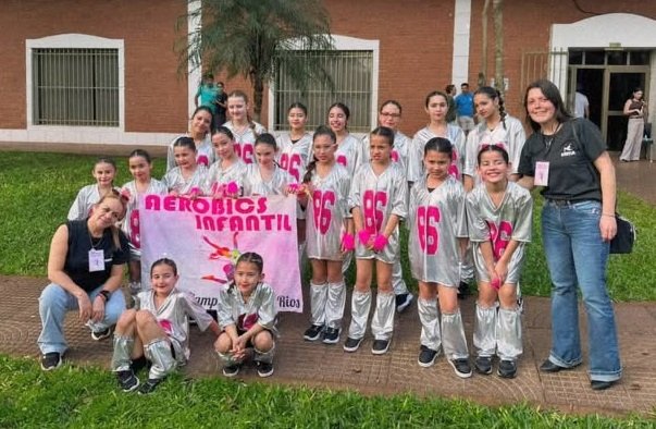El gobierno municipal de Gral. Campos felicita a las representantes de esa localidad que viajaron a Misiones. El gobierno municipal de Gral. Campos felicita a las representantes de esa localidad que viajaron a Misiones.
