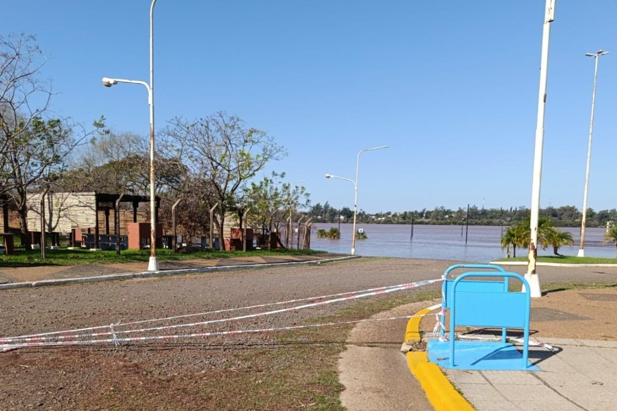 El río Uruguay seguirá creciendo: Salto Grande elevó la altura prevista para Concordia El río Uruguay seguirá creciendo: Salto Grande elevó la altura prevista para Concordia