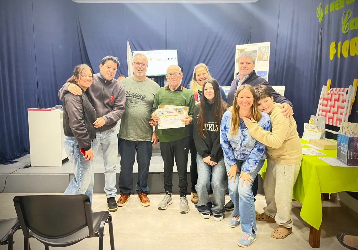 Gral. Campos florece cerró su primer edición con una emotiva jornada de premiación y reconocimientos Gral. Campos florece cerró su primer edición con una emotiva jornada de premiación y reconocimientos